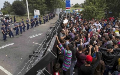 Viktor Orbán zieht neue Mauern um sein Land hoch